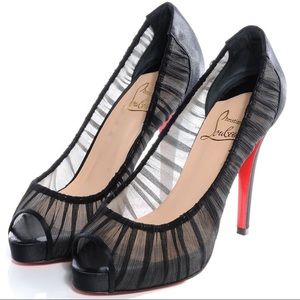 Gorgeous Satin Chiffon Christian Louboutin 37.5  stilettos